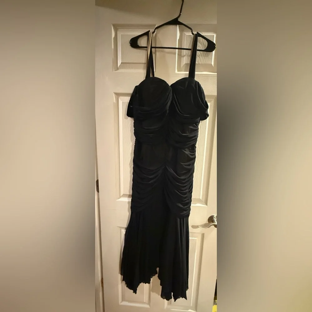 NWT Elegant Ruched Illusion Dress with Beading Size XL - Picture 4 of 9